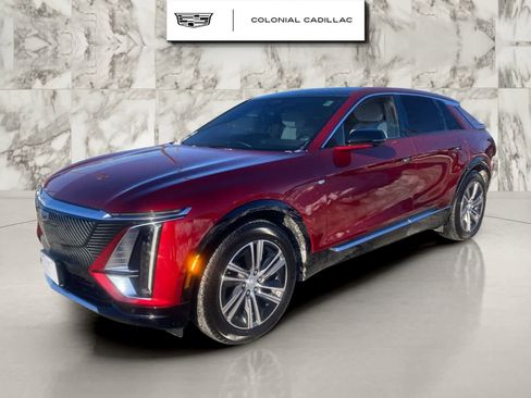 Certified 2024 Cadillac Lyriq Luxury image 5