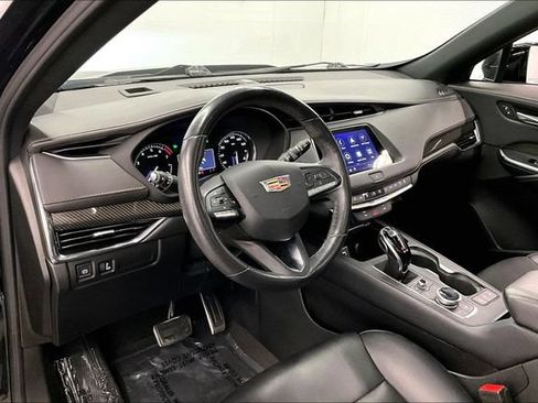 Used 2023 Cadillac XT4 Sport FWD image 15