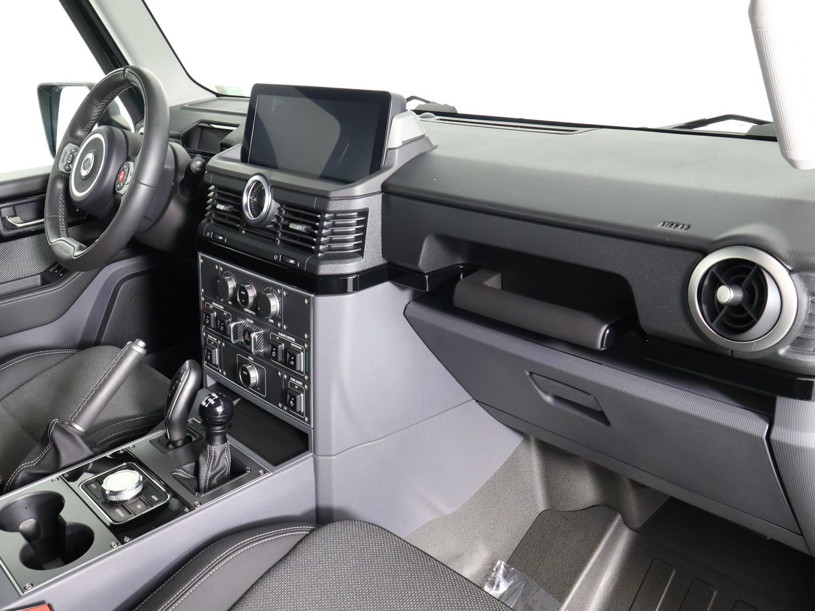 Used 2024 INEOS Grenadier Station Wagon AWD/4WD image 23