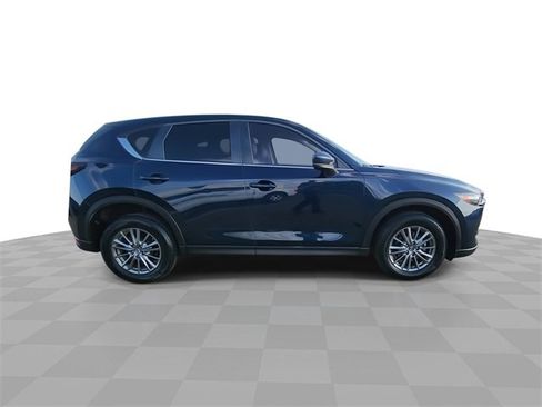 Used 2017 MAZDA CX-5 Touring w/ Preferred Equipment Package image 9
