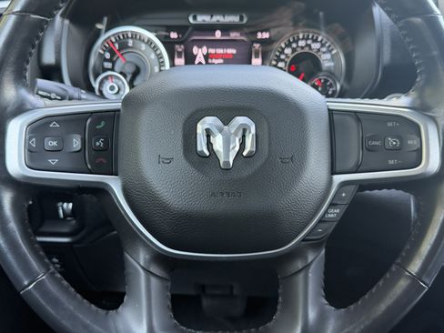 Used 2022 RAM 1500 Big Horn AWD/4WD image 35