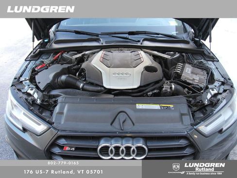 Used 2019 Audi S4 Prestige w/ Prestige Package image 32