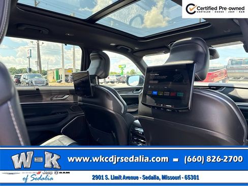 Certified 2023 Jeep Grand Cherokee L Overland w/ Luxury Tech Group IV AWD/4WD image 35