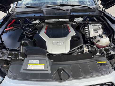 Used 2018 Audi SQ5 Premium Plus AWD/4WD image 20