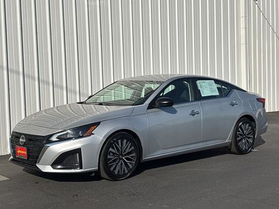 Used 2024 Nissan Altima 2.5 SV