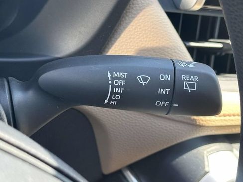 Used 2025 Toyota RAV4 LE FWD image 29