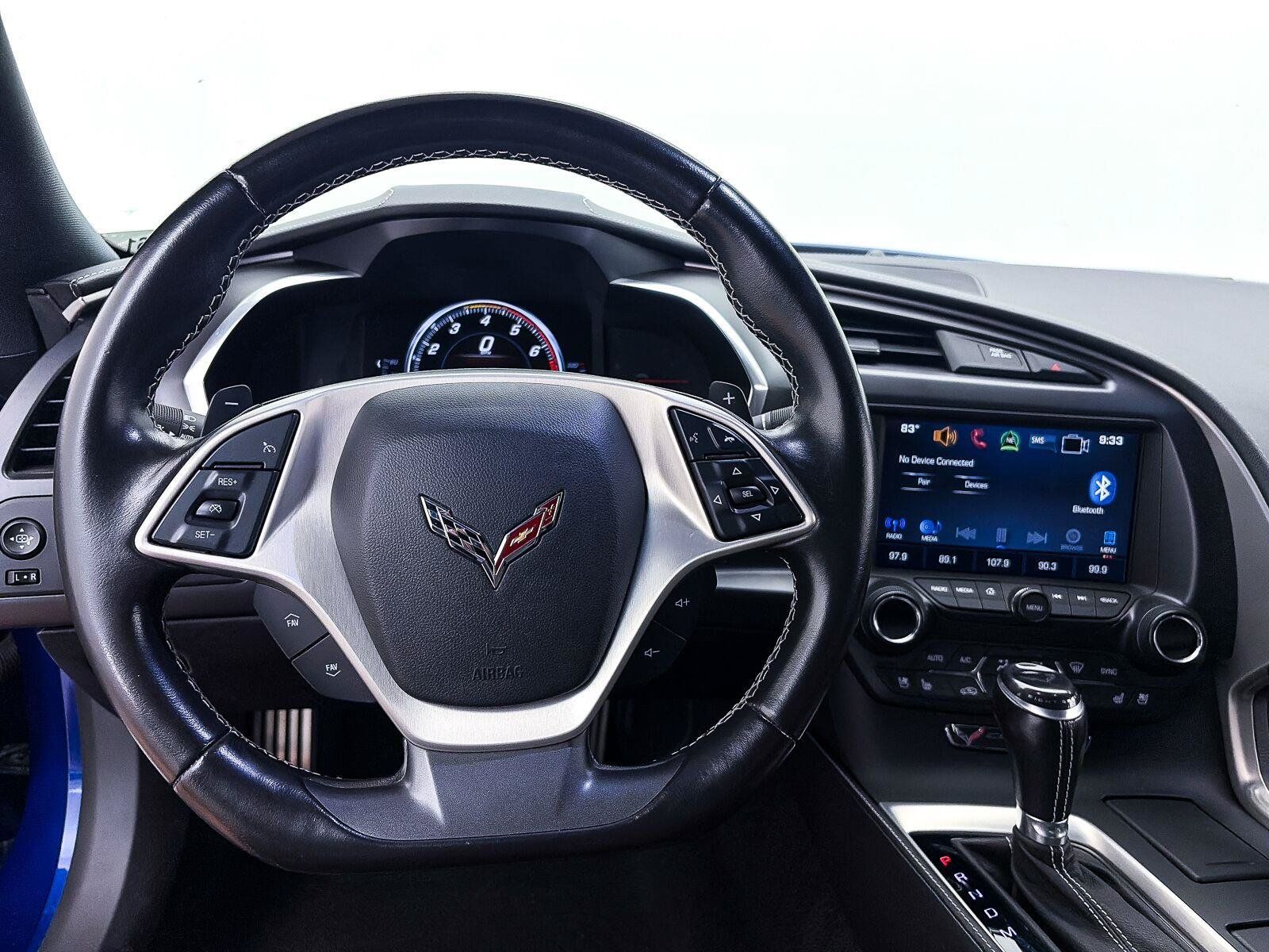 Used 2017 Chevrolet Corvette Stingray Coupe RWD image 8