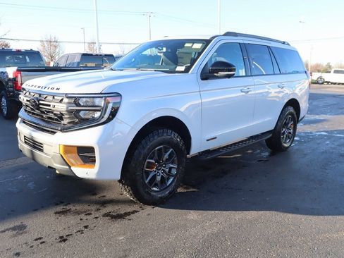 New 2026 Ford Expedition Tremor image 10