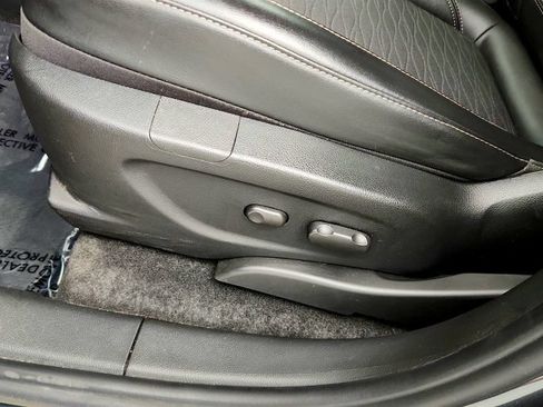 Used 2016 Buick Encore FWD image 11