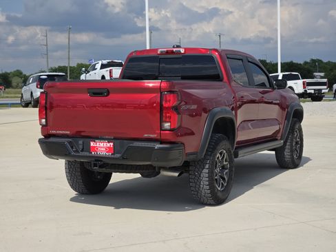 Used 2024 Chevrolet Colorado ZR2 w/ ZR2 Convenience Package III AWD/4WD image 7