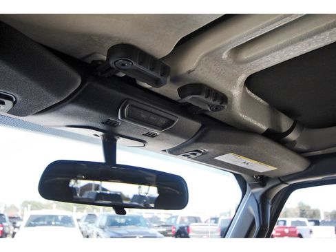 Used 2022 Jeep Wrangler Unlimited Sport image 24