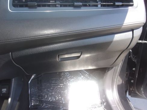 Used 2017 Honda HR-V EX image 32