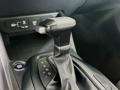 Used 2025 Kia K4 FWD image 25