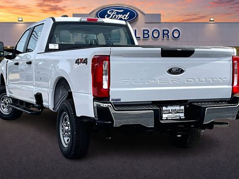 New 2026 Ford F250 XL w/ FX4 Off-Road Package AWD/4WD image 3