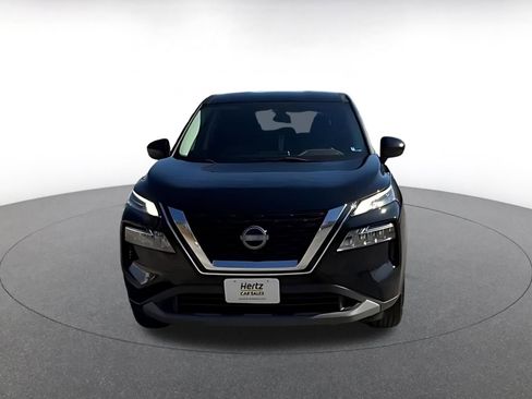 Used 2023 Nissan Rogue SV image 4