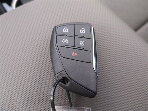 New 2026 Chevrolet Equinox LT w/ Convenience Package II image 30