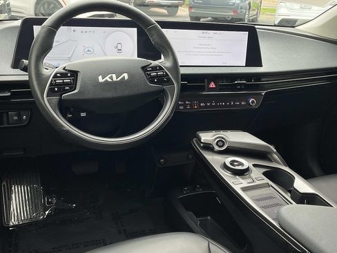 Used 2024 Kia EV6 Light AWD/4WD image 6