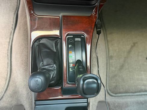 Used 2001 Toyota 4Runner SR5 image 27