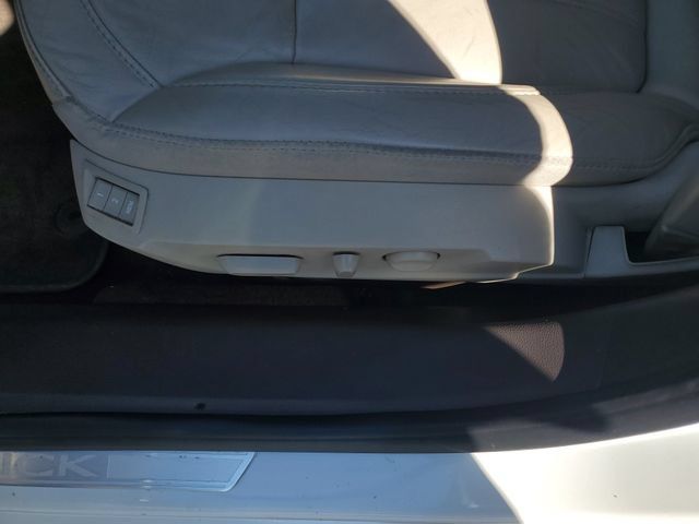 Used 2015 Buick Regal Premium w/ Driver Confidence Package #1 FWD image 19