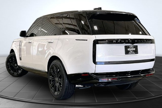 Used 2025 Land Rover Range Rover Long Wheelbase Autobiography AWD/4WD image 14