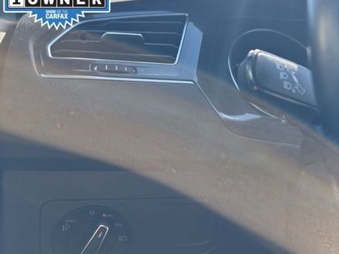 Used 2020 Volkswagen Tiguan SE R-Line FWD image 13