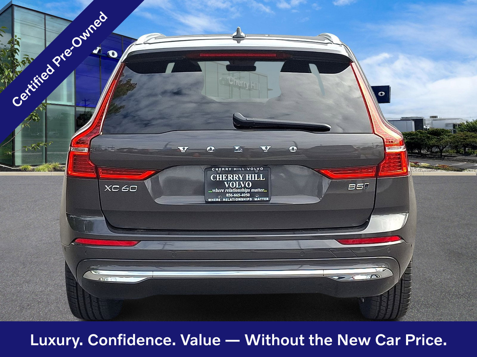 Certified 2023 Volvo XC60 B5 Ultimate w/ Climate Package AWD/4WD image 6