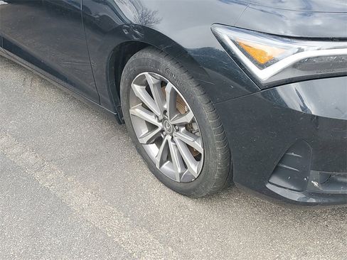 Used 2023 Acura Integra image 4