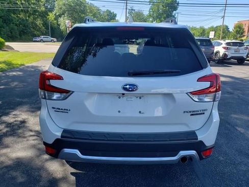 Used 2021 Subaru Forester Touring w/ Popular Package #2 AWD/4WD image 4