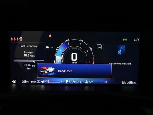 Used 2024 Chevrolet Colorado Trail Boss w/ Advanced Trailering Package image 2