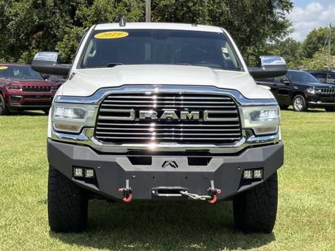 Used 2019 RAM 2500 Laramie AWD/4WD image 3