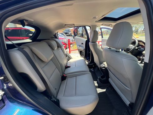 Used 2017 Honda HR-V EX-L image 30