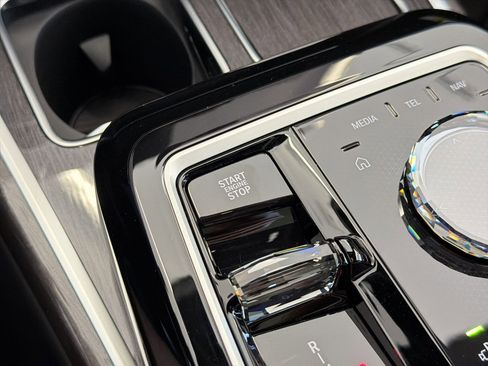 New 2026 BMW 760i xDrive AWD/4WD image 27