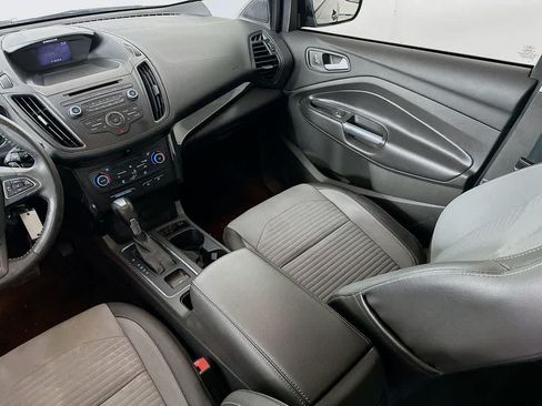 Used 2017 Ford Escape SE w/ SE Sport Appearance Package AWD/4WD image 11