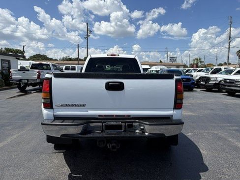 Used 2007 Chevrolet Silverado 3500 LT w/ Onstar Plus Package RWD image 7