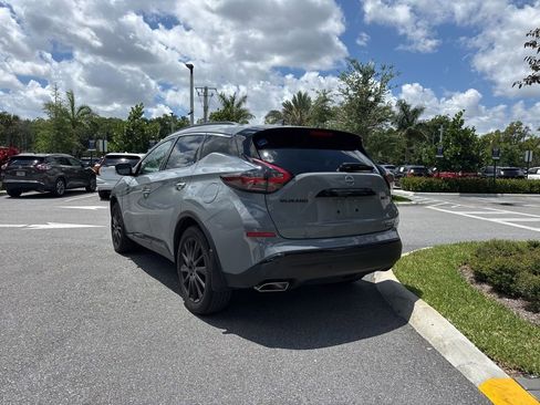 Used 2023 Nissan Murano SV w/ SV Midnight Edition Package FWD image 8