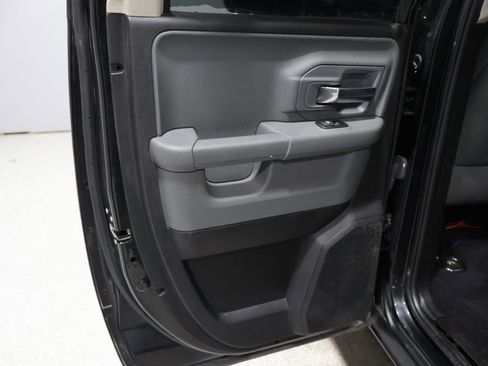 Used 2019 RAM 1500 Big Horn image 20