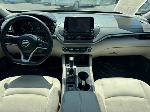 Used 2019 Nissan Altima 2.5 SV FWD image 27
