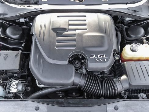 Used 2022 Dodge Charger SXT RWD image 23