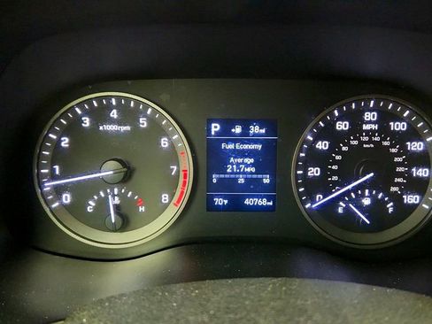 Used 2021 Hyundai Tucson Value FWD image 14