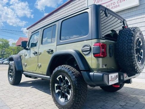 Used 2026 Jeep Wrangler Unlimited Rubicon AWD/4WD image 5