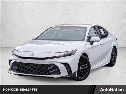 Used 2025 Toyota Camry SE