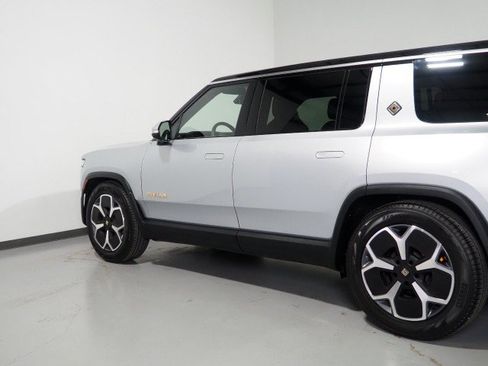 Used 2024 Rivian R1S AWD Adventure image 73