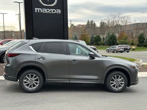 New 2025 MAZDA CX-5 AWD 2.5 S w/ Preferred Package image 8