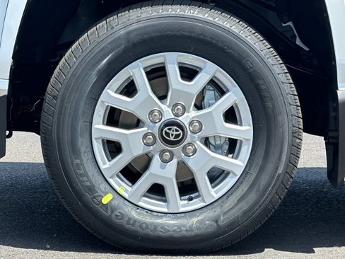 New 2026 Toyota Tacoma SR5 AWD/4WD image 30