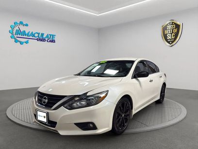 Used 2017 Nissan Altima 2.5 SR w/ Midnight Edition Package