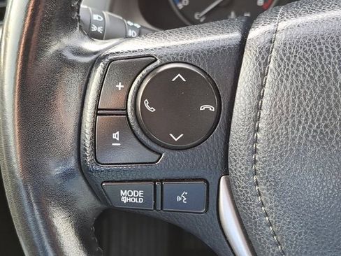 Used 2017 Toyota RAV4 XLE image 21