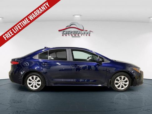 Used 2025 Toyota Corolla LE FWD image 15