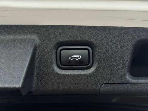 Certified 2023 Hyundai Santa Fe Limited image 17