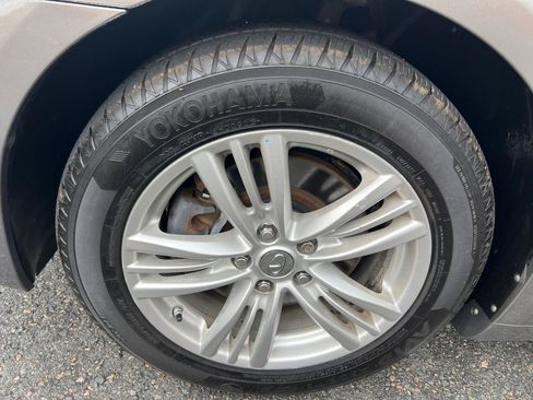 Used 2013 INFINITI G37 x Sedan w/ Premium Pkg AWD/4WD image 32