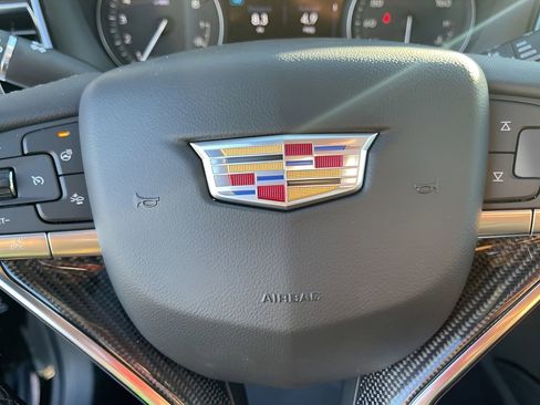 New 2025 Cadillac XT6 Sport w/ Technology Package image 27